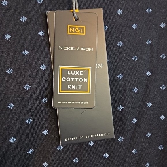 Size Medium Nickel & Iron NY Mens Tee Shirt NWT Luxe Cotton Knit Dark Blue - Picture 5 of 6
